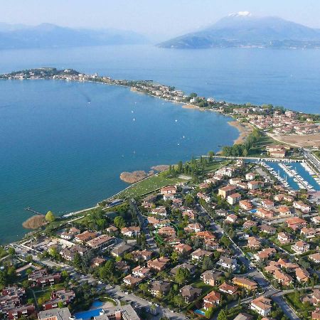 Casa Ambra Apartment Sirmione Exterior photo